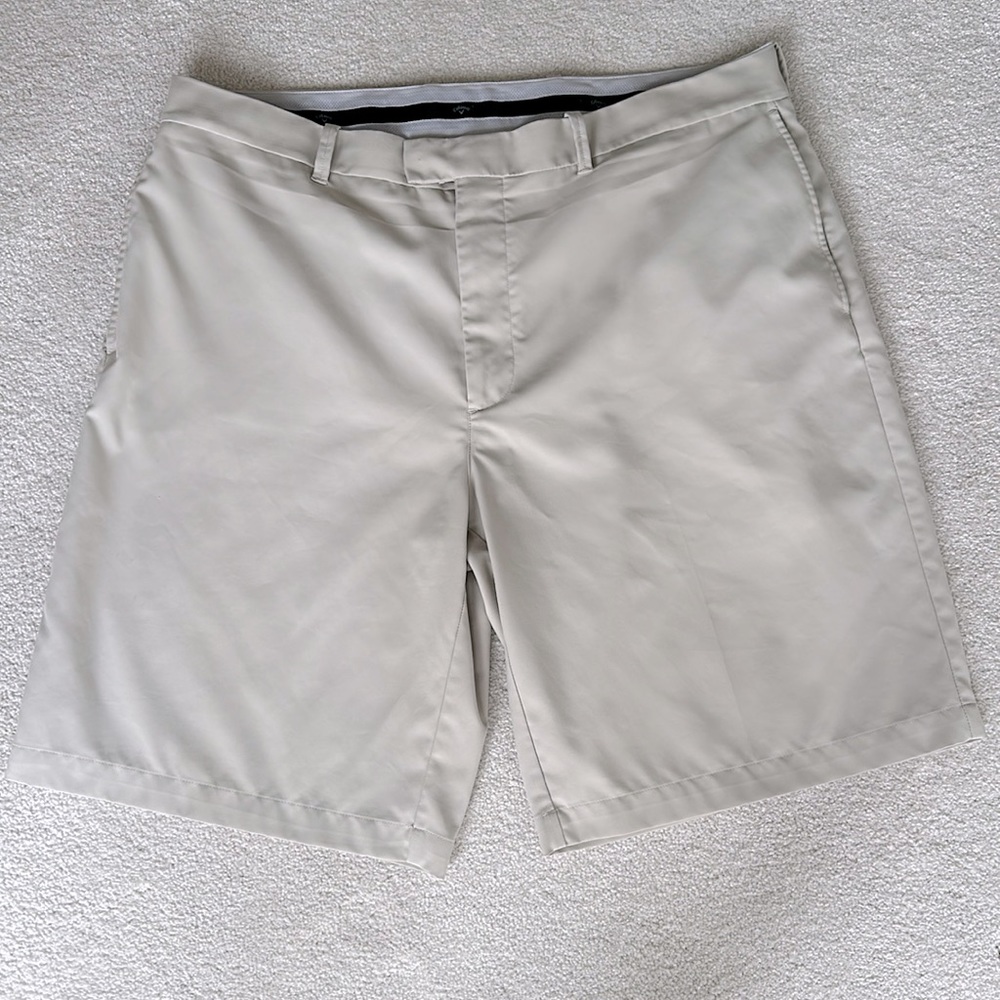 Callaway Khaki Stretch Golf Shorts ⛳️